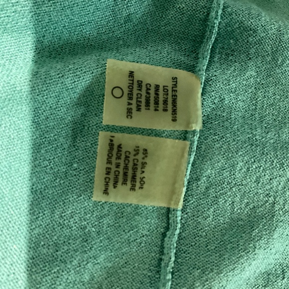 Max Studio cashmere and Ellie Tahari silk and cashmere - size medium 2 for 1! - Picture 14 of 14